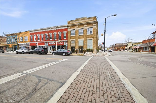 1099 Jackson St, Vermilion, OH 44089