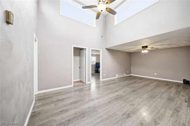 1099 Jackson St, Vermilion, OH 44089