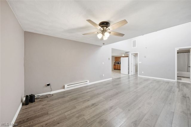 1099 Jackson St, Vermilion, OH 44089