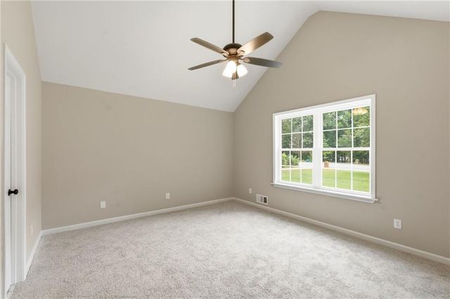 170 Creek Drive, Locust Grove, GA 30248
