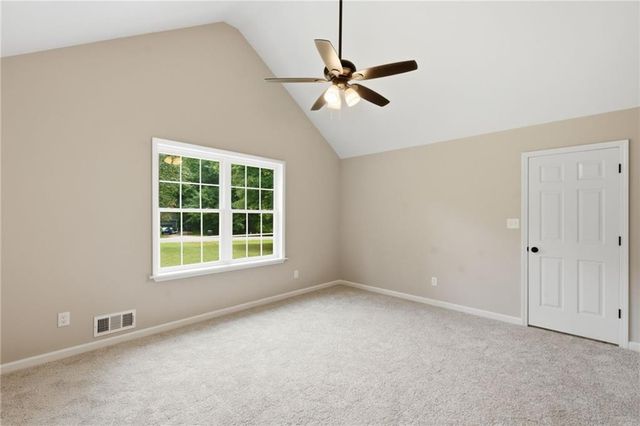 170 Creek Drive, Locust Grove, GA 30248
