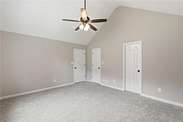 170 Creek Drive, Locust Grove, GA 30248