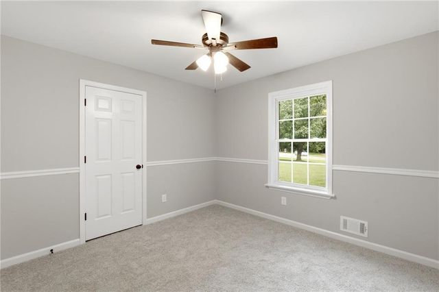 170 Creek Drive, Locust Grove, GA 30248