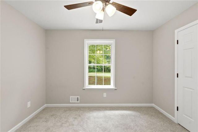 170 Creek Drive, Locust Grove, GA 30248