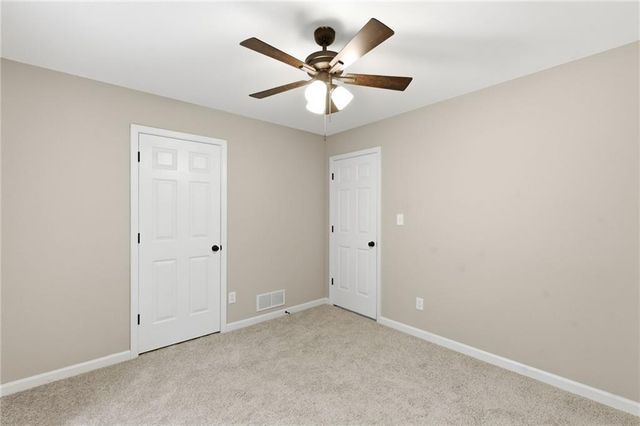 170 Creek Drive, Locust Grove, GA 30248