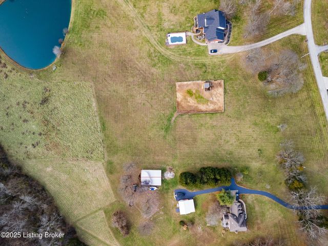1218 Clark Ridge Rd, Fisherville, KY 40023