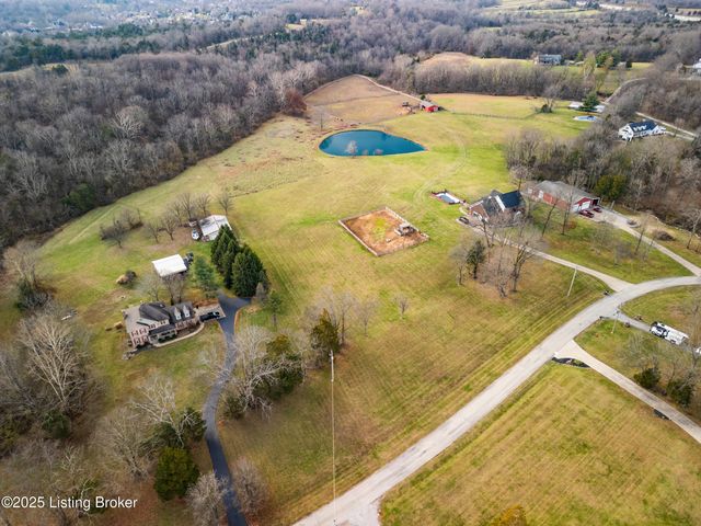 1218 Clark Ridge Rd, Fisherville, KY 40023