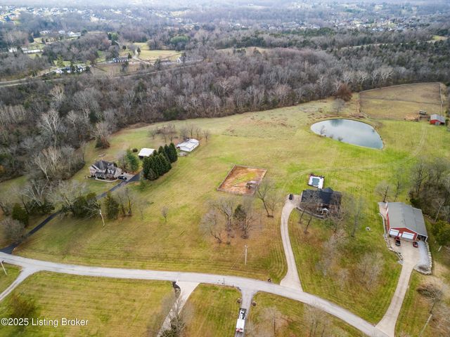 1218 Clark Ridge Rd, Fisherville, KY 40023