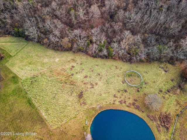1218 Clark Ridge Rd, Fisherville, KY 40023