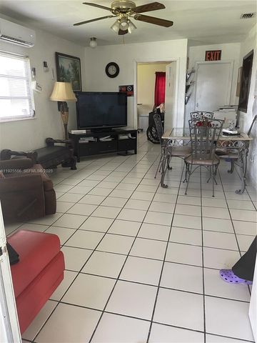 12810 SW 18 ST, Miami, FL 33175