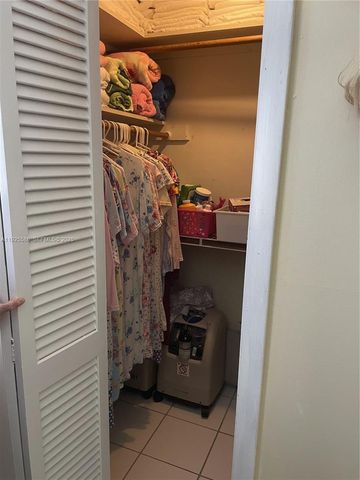 12810 SW 18 ST, Miami, FL 33175