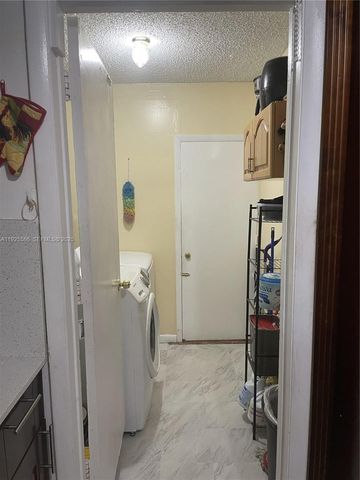 12810 SW 18 ST, Miami, FL 33175