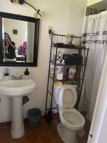 12810 SW 18 ST, Miami, FL 33175