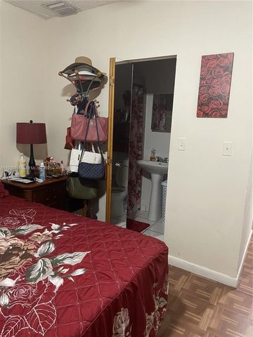 12810 SW 18 ST, Miami, FL 33175