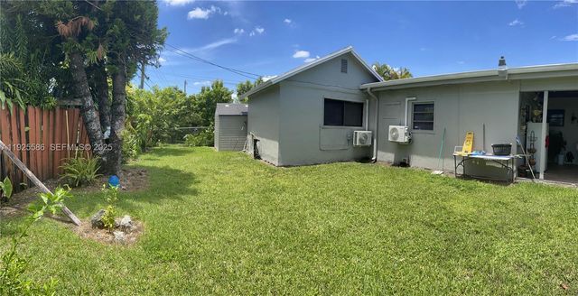 12810 SW 18 ST, Miami, FL 33175