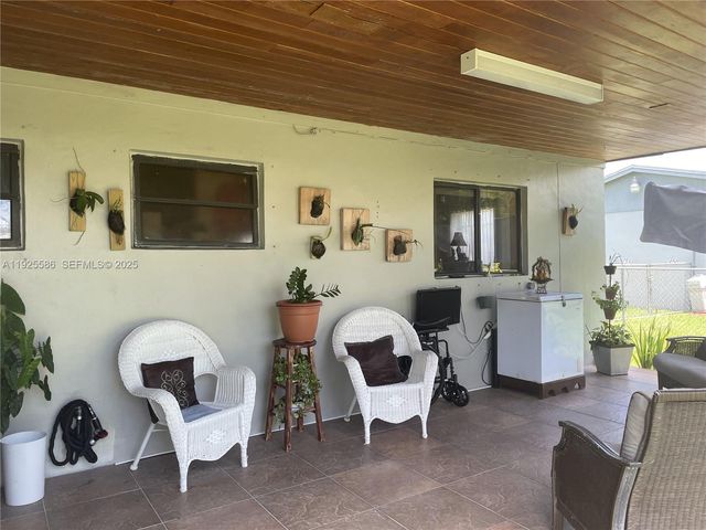 12810 SW 18 ST, Miami, FL 33175