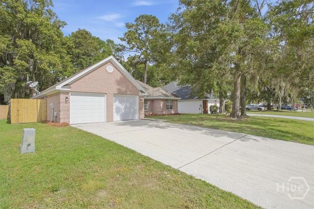 124 Dukes Way, Savannah, GA 31419
