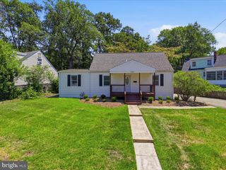 6003 RIXEY DR, Alexandria, VA 22303