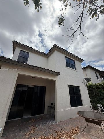 9776 W 34th Ave, Hialeah, FL 33018