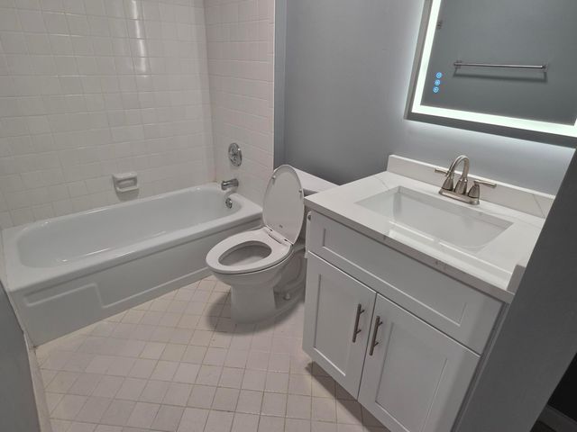 8092 Ambach Way, Hypoluxo, FL 33462