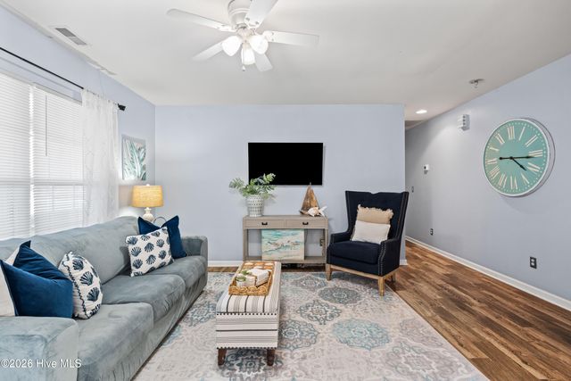 1631 Chadwick Shores Drive, Sneads Ferry, NC 28460