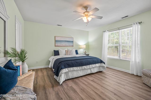 1631 Chadwick Shores Drive, Sneads Ferry, NC 28460