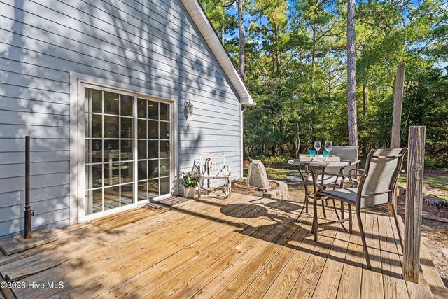 1631 Chadwick Shores Drive, Sneads Ferry, NC 28460