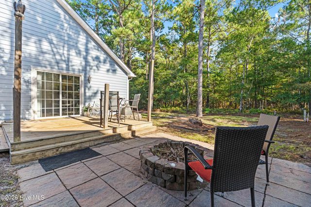 1631 Chadwick Shores Drive, Sneads Ferry, NC 28460