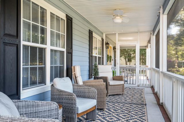 1631 Chadwick Shores Drive, Sneads Ferry, NC 28460