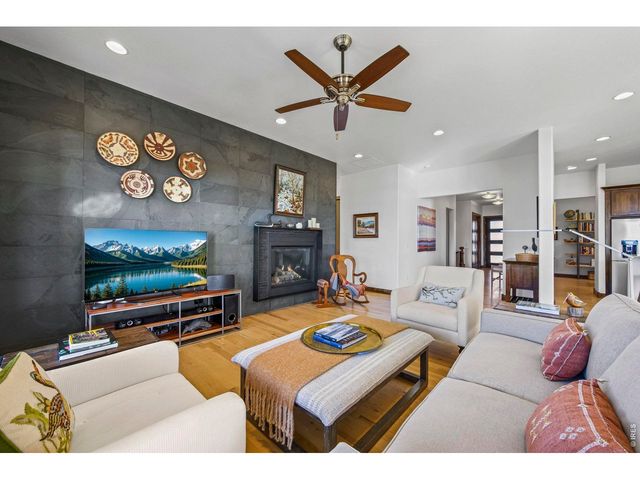 6901 Water View Ct, Timnath, CO 80547