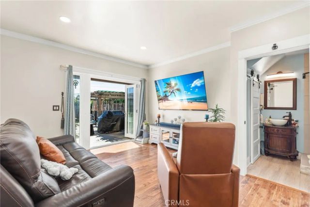 4240 E 15th, Long Beach, CA 90804