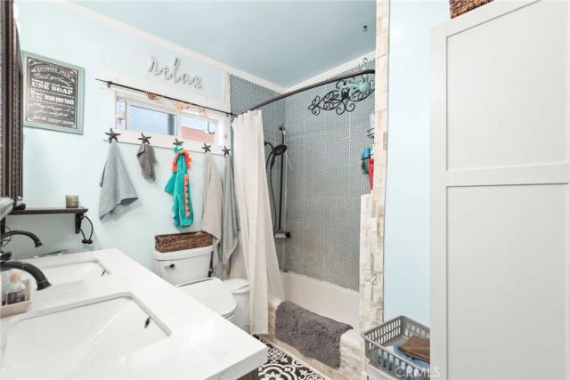 4240 E 15th, Long Beach, CA 90804