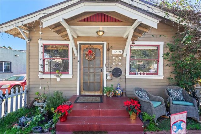 4240 E 15th, Long Beach, CA 90804