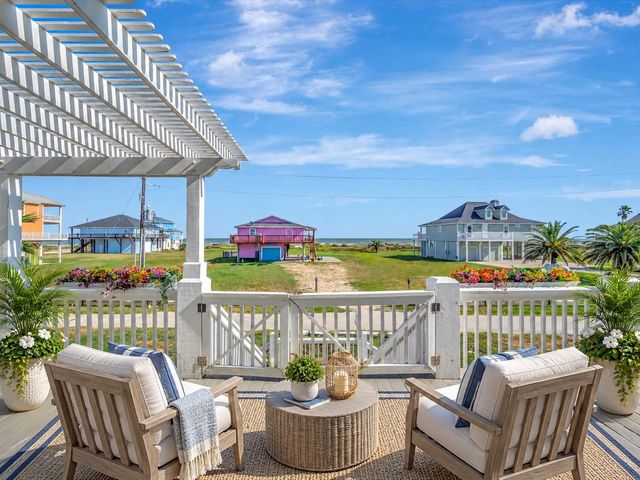 1991 Gulf, Crystal Beach, TX 77650