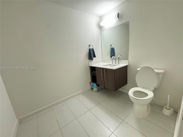 7661 NW 107th Avenue 308, Doral, FL 33178
