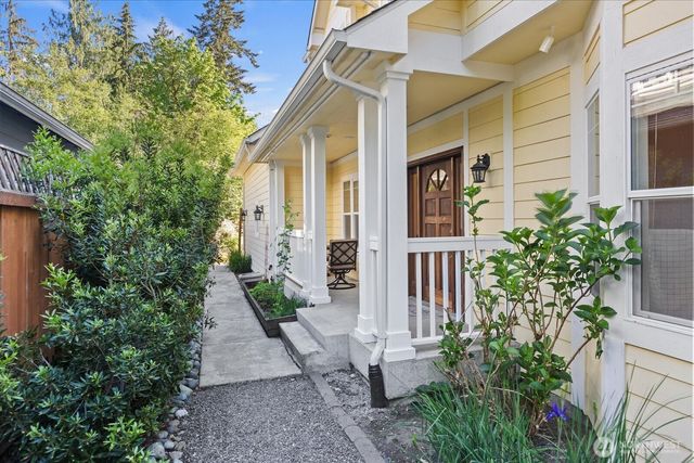 10005 228th Place SE, Woodinville, WA 98077