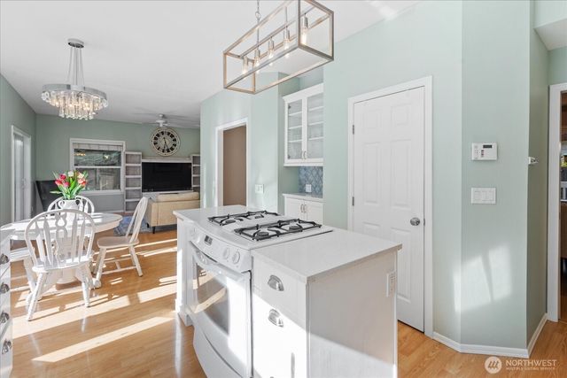 10005 228th Place SE, Woodinville, WA 98077