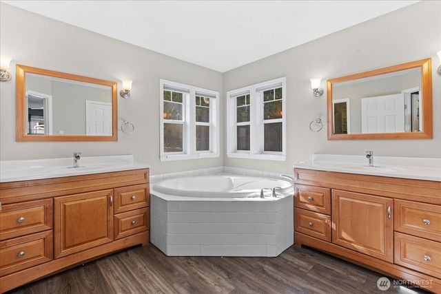 10005 228th Place SE, Woodinville, WA 98077