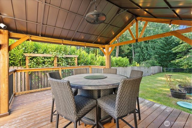 10005 228th Place SE, Woodinville, WA 98077