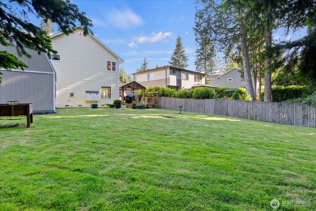 10005 228th Place SE, Woodinville, WA 98077