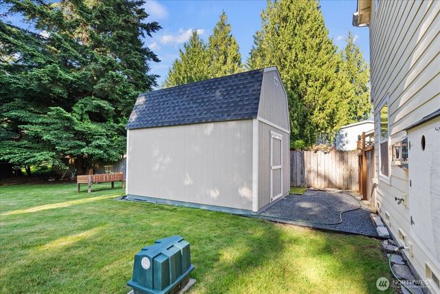 10005 228th Place SE, Woodinville, WA 98077