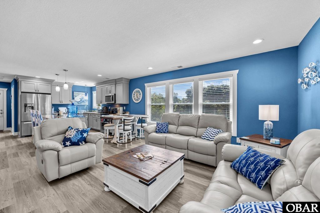 Image 7 of property listing at 2364 Carova Road Lot 6, Corolla, NC 27927