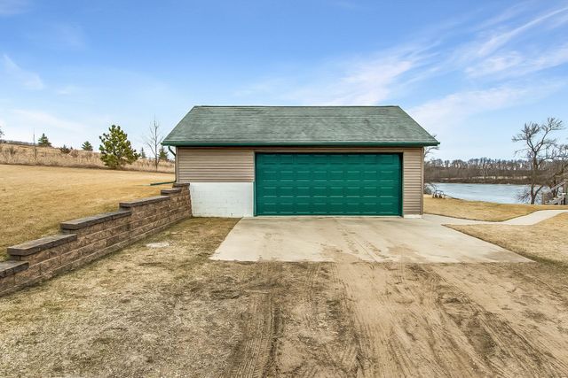27588 226th Street, Underwood, MN 56586