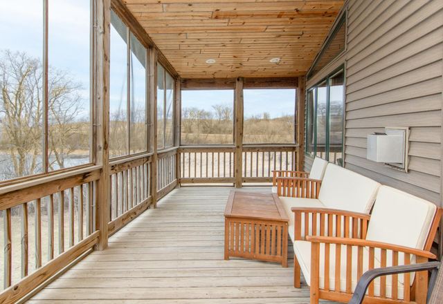 27588 226th Street, Underwood, MN 56586