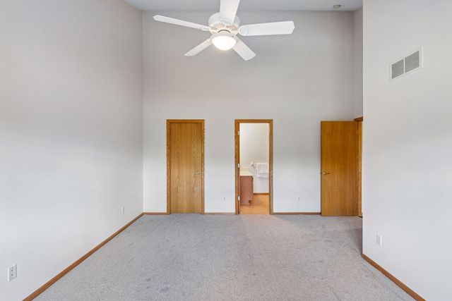 1842 Cliff Lake Court, Eagan, MN 55122