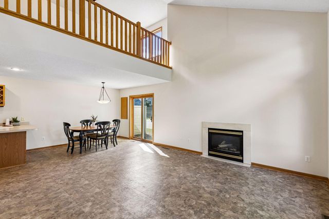 1842 Cliff Lake Court, Eagan, MN 55122