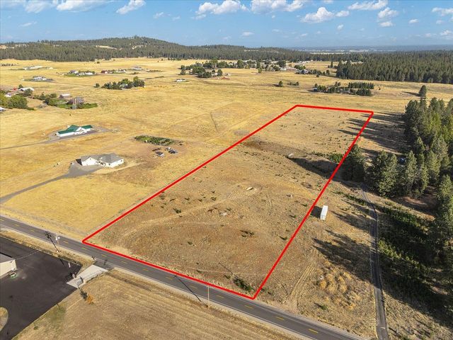 1702 W Monroe Rd, Colbert, WA 99005