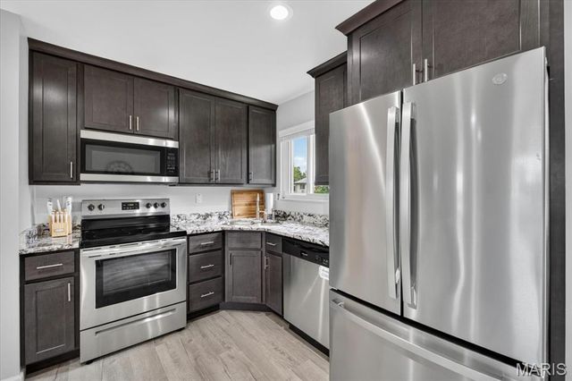 2512 Wellesley Drive, High Ridge, MO 63049