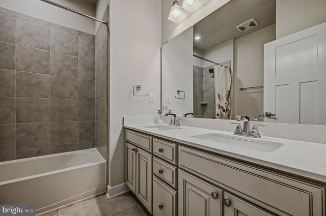 863 SWEET BIRCH DR, Middletown, DE 19709