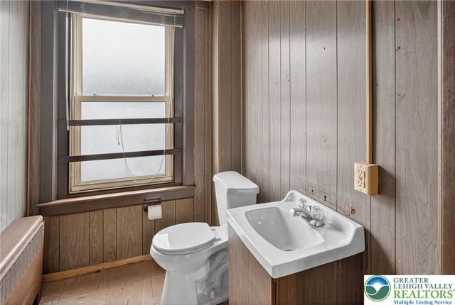 1106 Broadway, Fountain Hill Boro, PA 18015